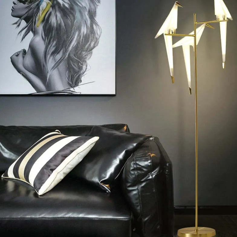 Bird-Shaped Decorative Metal Artistic Floor Lamp