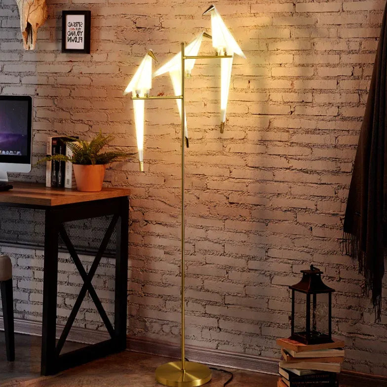 Bird-Shaped Decorative Metal Artistic Floor Lamp