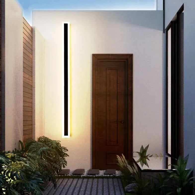 Black Linear LED Outdoor Wall Light