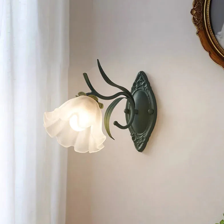 Green lily Country Vintage Wall Lights