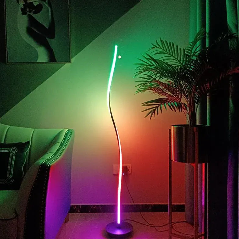 Black and White Linear LED Floor Lamp