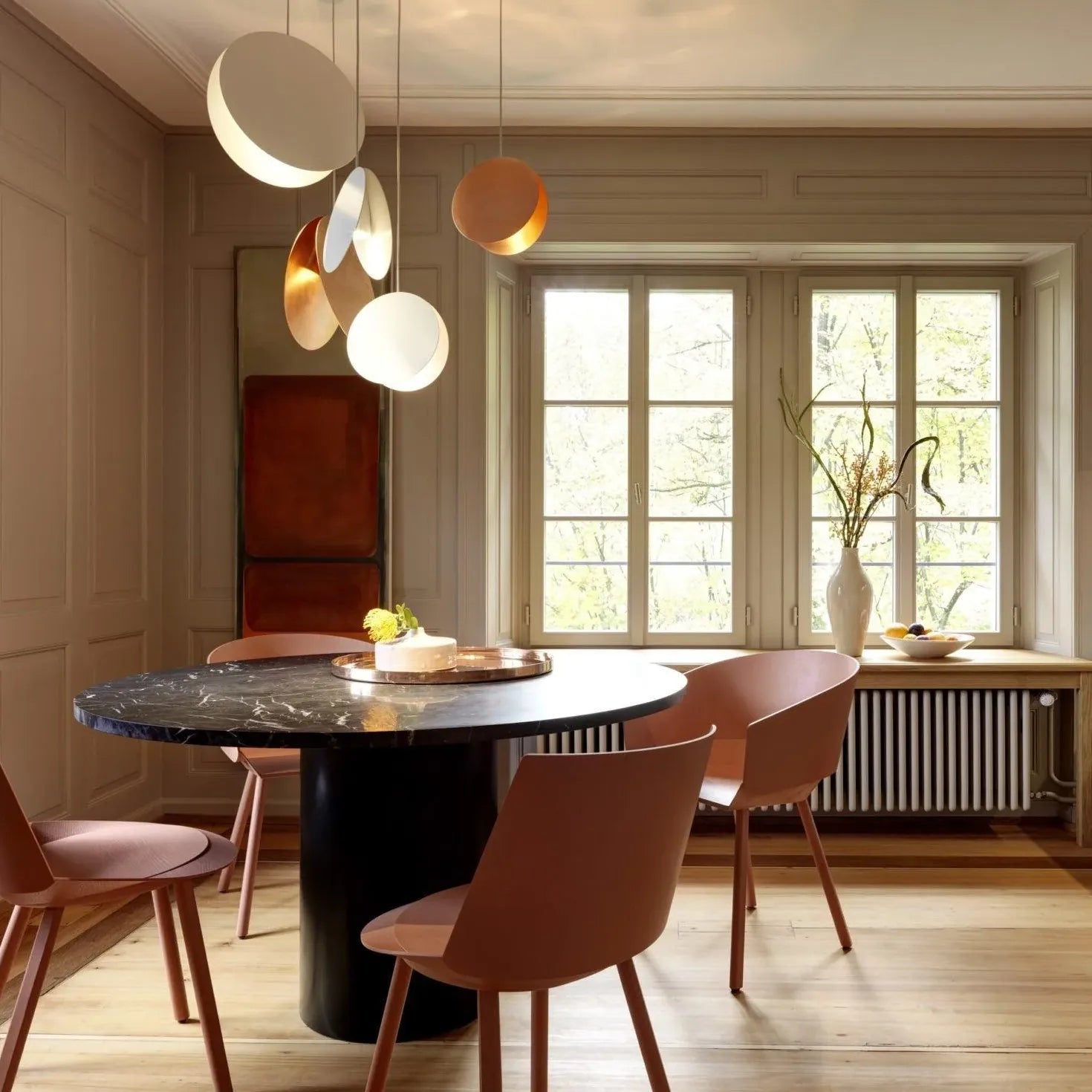 Glossy Disc Dining Room Modern Pendant Light