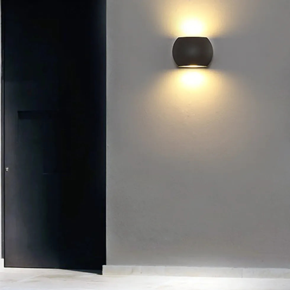 Minimalist Geometric Up and Down Lights