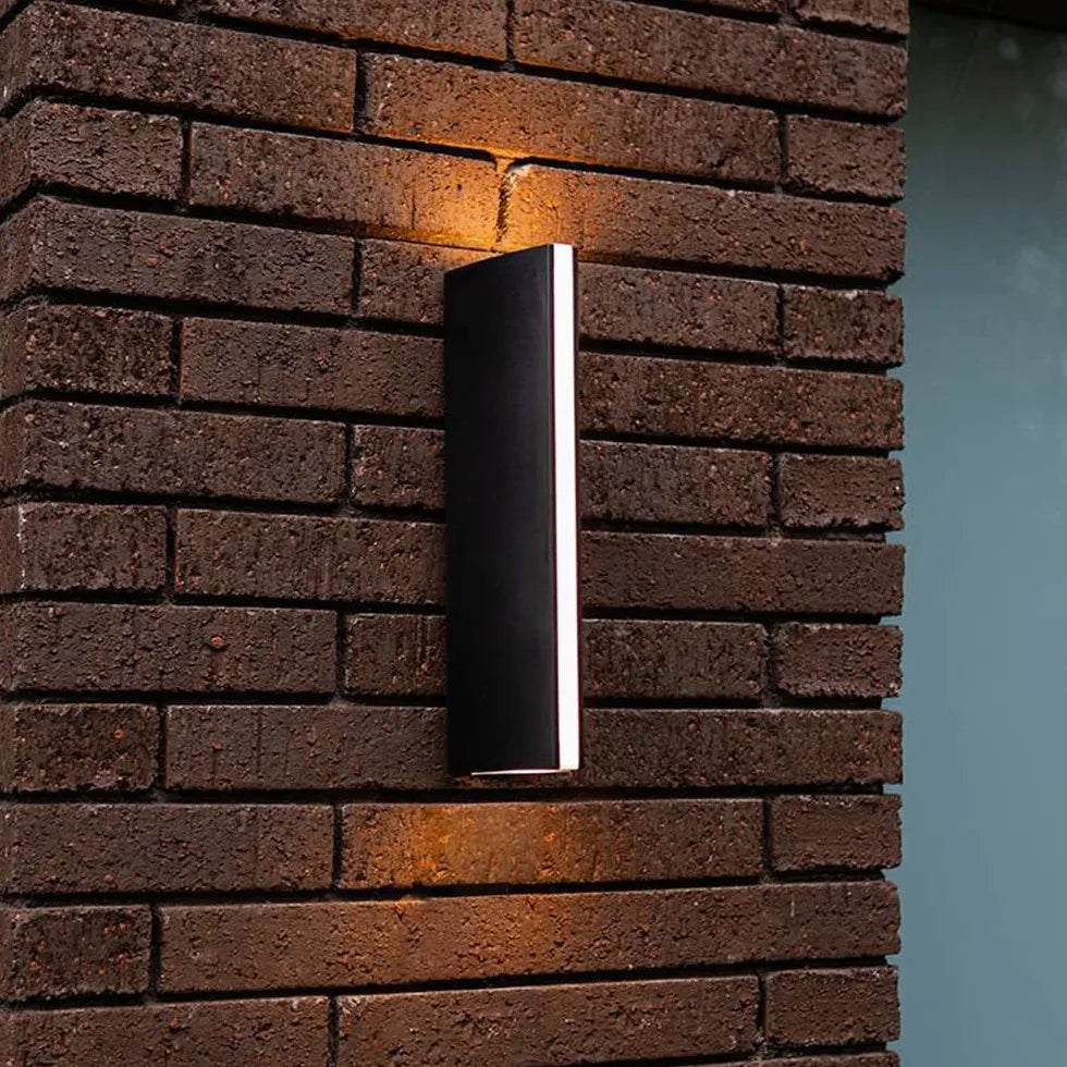 Geometric Integrated LED Outdoor Wall Light