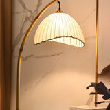 White Curved Fabric Retro Floor Lamp