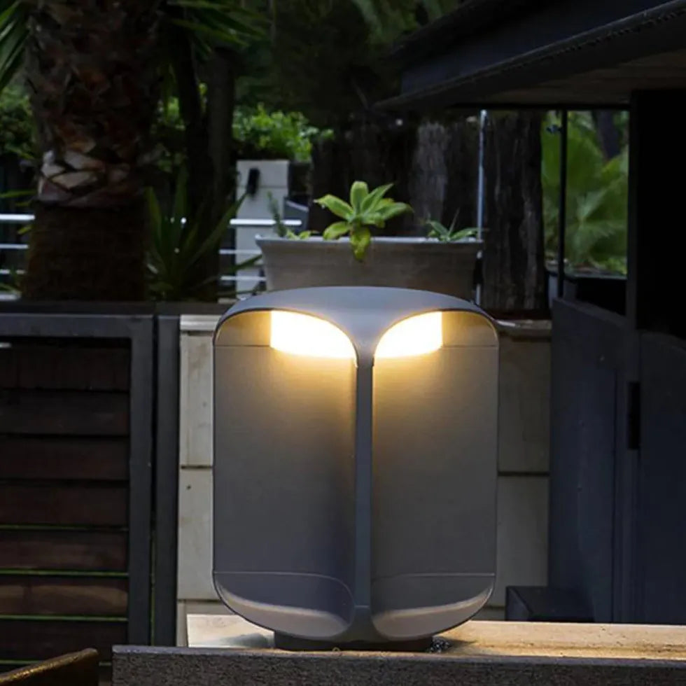 Sleek Pathway Cylinder Black Outdoor Floor lamps