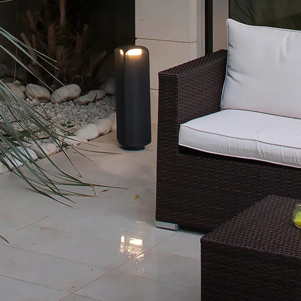 Sleek Pathway Cylinder Black Outdoor Floor lamps