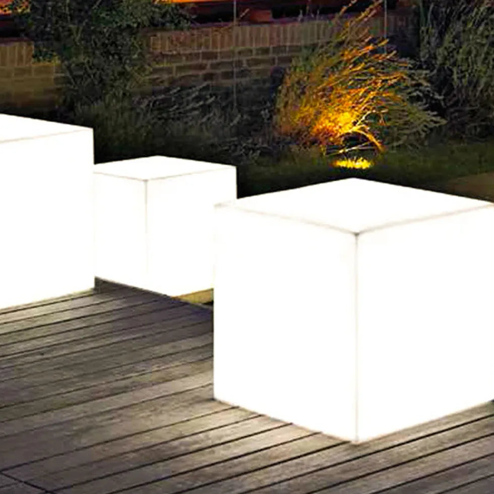 White Cubic LED Outdoor Floor Lamp